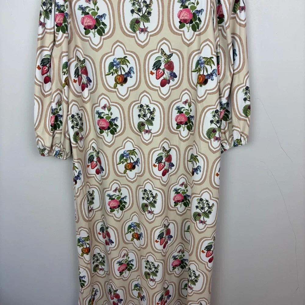 SMITH & QUINN The Brooks Dress Fruit Patch Italian Matte Stretch Fabric - Picture 8 of 9